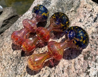 Glass Pipe, custom-made hand-blown Iridescent glass pipe, custom hand-made Aurora fume glass pipes