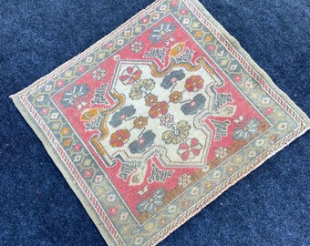 square rug, vintage rug, turkish small rug, oriental rug, 2.3 x 1.11 ft rug, antique rug, boho rug, handmade wool rug, decor rug, oushak rug