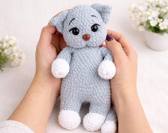 cat crochet pattern - kitty amigurumi (English & German pdf)