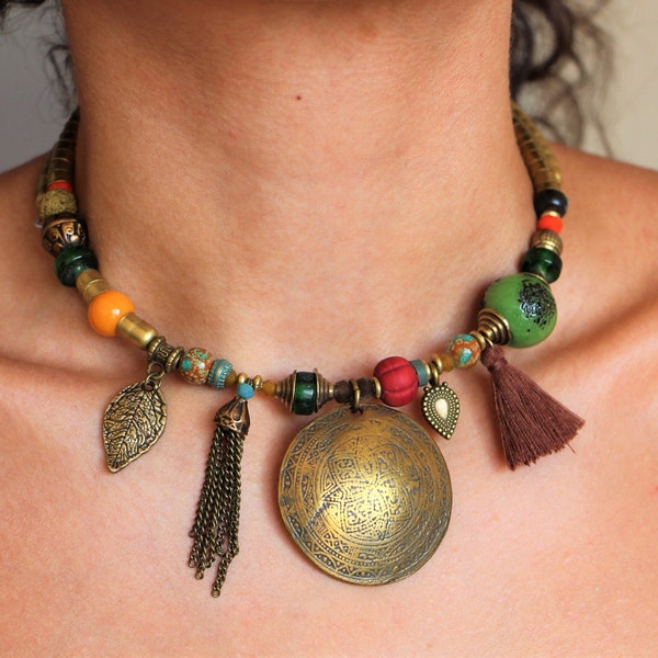 Collier ethnique tibétain pour femme Tour de cou tribal bohème Bijoux népalais