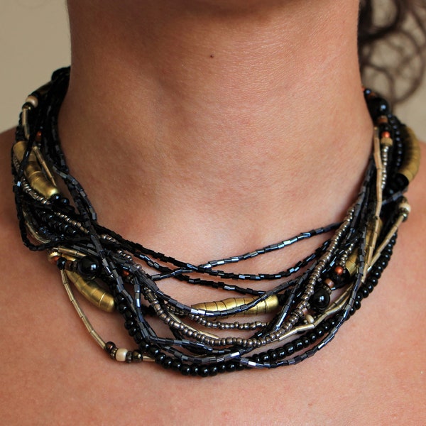 Collier noir bohème multi-rangs pour femme, gros collier de perles, collier plastron ethnique, collier tendance vintage, collier audacieux gitane