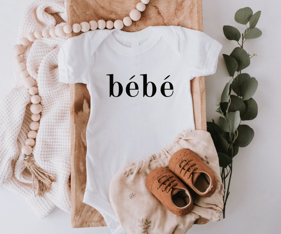 Bébé Moira Rose Baby Onesie, Sending Love