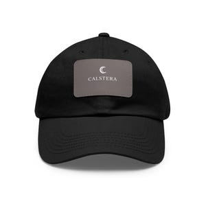 Gorra Calstera con parche de cuero / Gorra rectangular marrón con parche