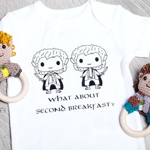Tiny adventurers M. e P.  Baby gift set - fantasy nursery decoration - Second breakfast baby bodysuit