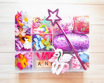 Pony playdough kit, Pony sensory bin, Toddler xmas gift, Preschool birthday gift, pretend play sensory dough