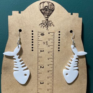 White Fish Bones Earrings / Fish Earrings / Spooky Jewelry, Dead Fish, fish skeleton / witchcraft / Goth Accessory / witchy gift for her image 3