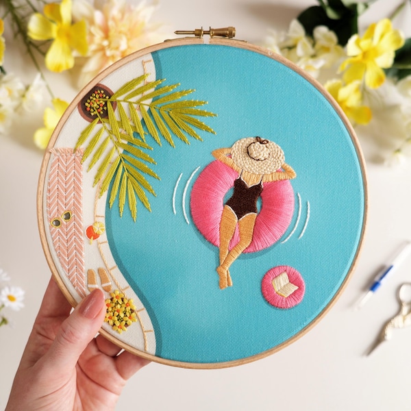 Kit per ricamo da bordo piscina: telaio da 20 cm, idea regalo e decorazione fai da te.