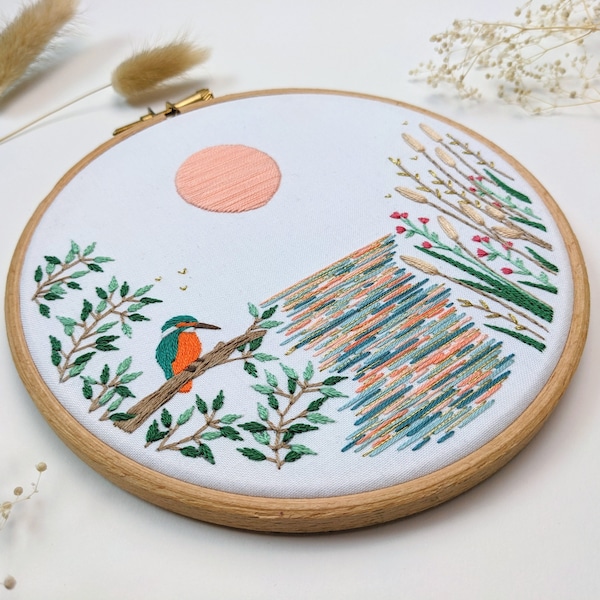 Eisvogel See Stickerei Kit • 6"Stickrahmen • Natur, Tier, Wildtiere und Vogel Thema • DIY Bastelset und Wandkunst • Einzigartiges Geschenk