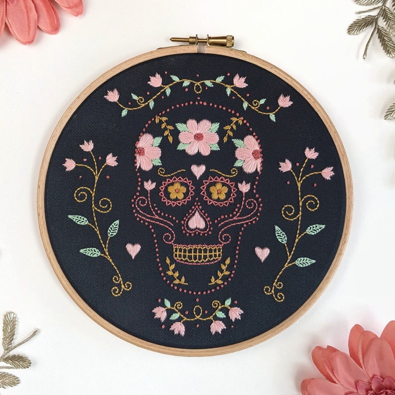 Day of the Dead (Dias es los muertos) embroidery kit by Tales from the Hoop. Create your own stunning floral sugar skull (calavera) with this complete hand embroidery craft kit by Tales from the hoop. A perfect gift for the spooky season.