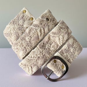 Handmade Wool Embroidered Peruvian Belt, Floral Design - Sandstone Meadow