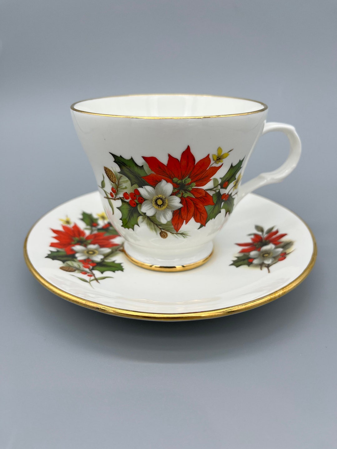 Vintage Sadler Wellington Poinsettia Teacup & Saucer Set. Made in England. Etsy