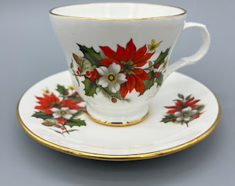 Vintage Sadler Wellington Poinsettia Teacup & Saucer Set. Made in England.