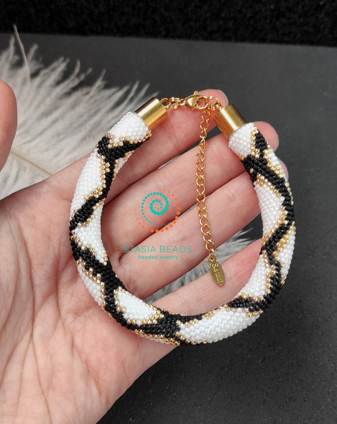 ruru ハンドメイド ビーズブレスレット 蛇の頭クラスプ 蛇のブレスレット、ビーズの蛇のブレスレット - Etsy 日本
