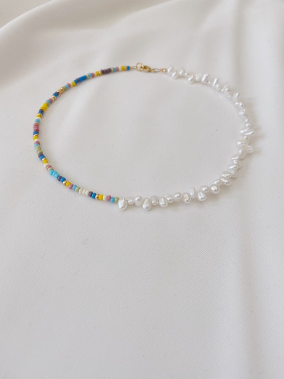 Colorful Pearl and Bead Necklace / Half 