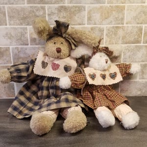 Boyds Collection Artive Series Bunnies