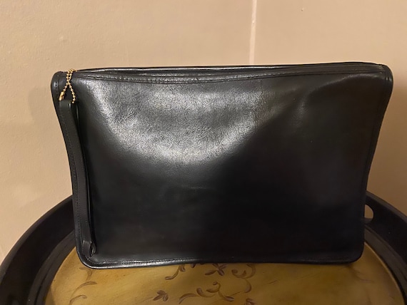 Coach Vintage EUC Black Bonnie Cashin Envelope Clu