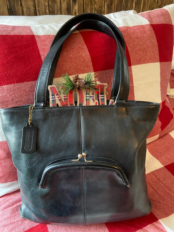 STUNNING Coach NAVY Vintage Bonnie Cashin Kisslock