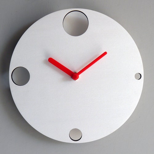 11/28cm Minimalist Small Wooden Quiet Yellow Wall Clock Etsy