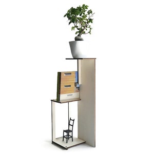 3 Tier Blumenständer Handgefertigter italienischer Laser-Cut Innen-Podest-Tisch Einfache Montage Wohnkultur Stilvolles Blumen-Blumentopf-Display Modern