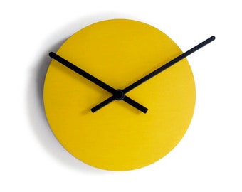 17 cm Horloge murale en bois très petite, silencieuse et de design moderne pour la cuisine, de couleur jaune. Horloges rondes minimalistes