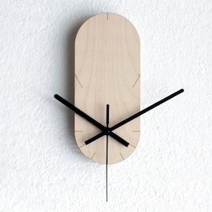 Minimalist Birch Clock: Modern Silent Wall Timepiece with Second Hand for Client Gifts
