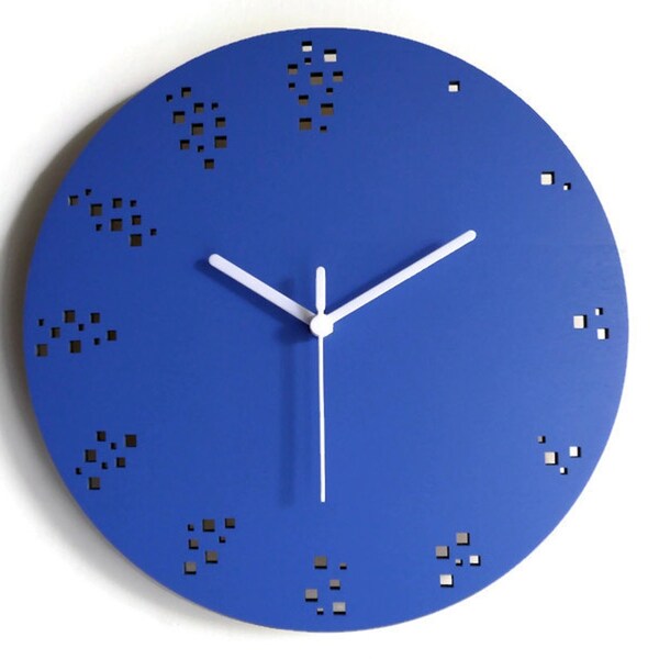 28cm Piccolo orologio da parete in legno silenzioso con numeri quadrati per cucina Orologi a muro particolari senza ticchettio blu elettrico