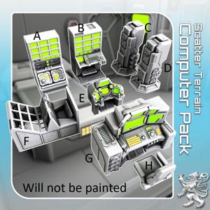 Può includere: Una collezione di pezzi di terreno per computer in plastica grigia non verniciata per giochi da tavolo. Il set include varie console per computer, pannelli di controllo ed elementi strutturali con display verdi. Il testo "Computer Pack" e "Scatter Terrain" sono visibili.