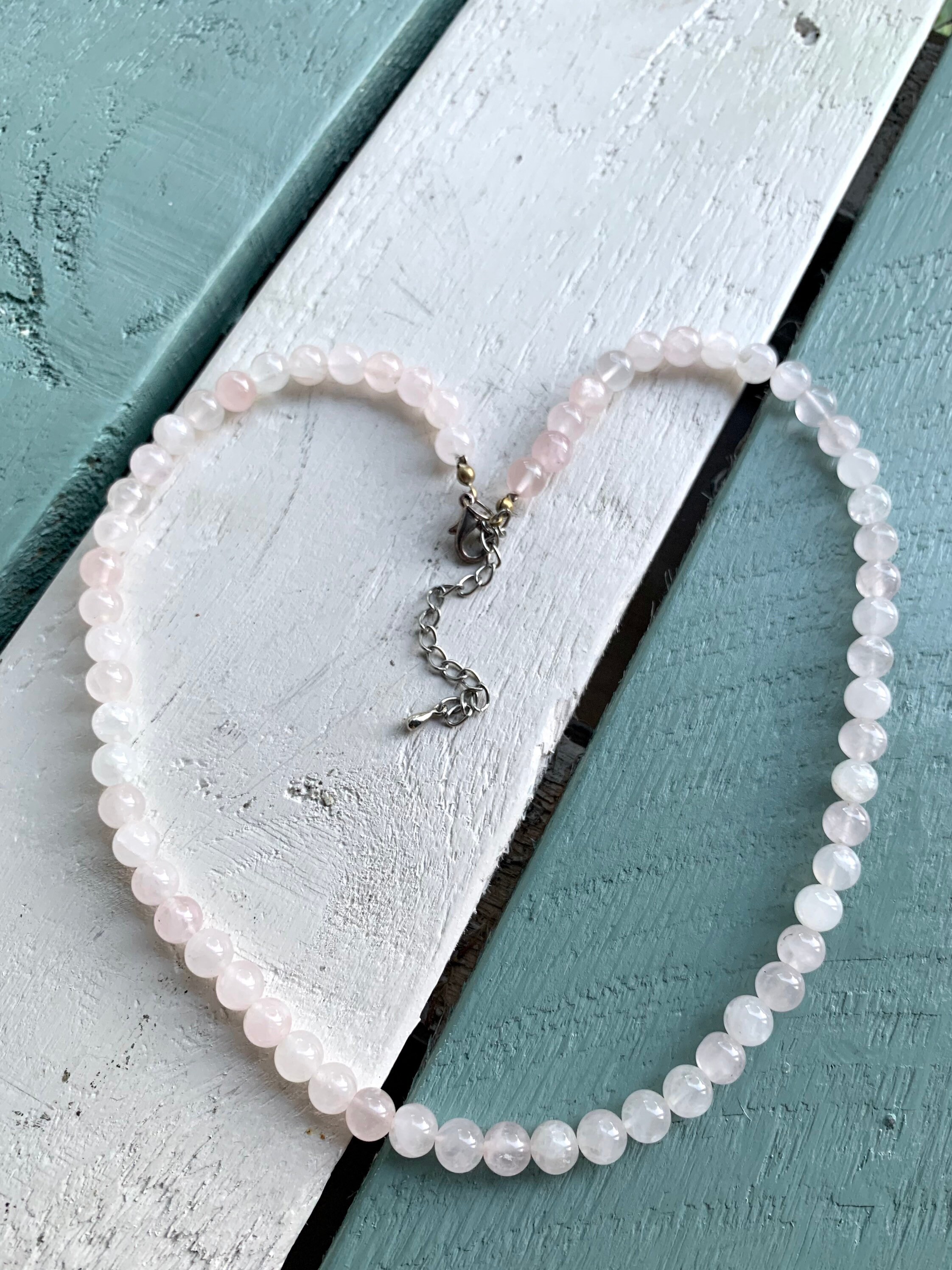 Collier Quartz rose - Pierres Boules 6mm - France Minéraux