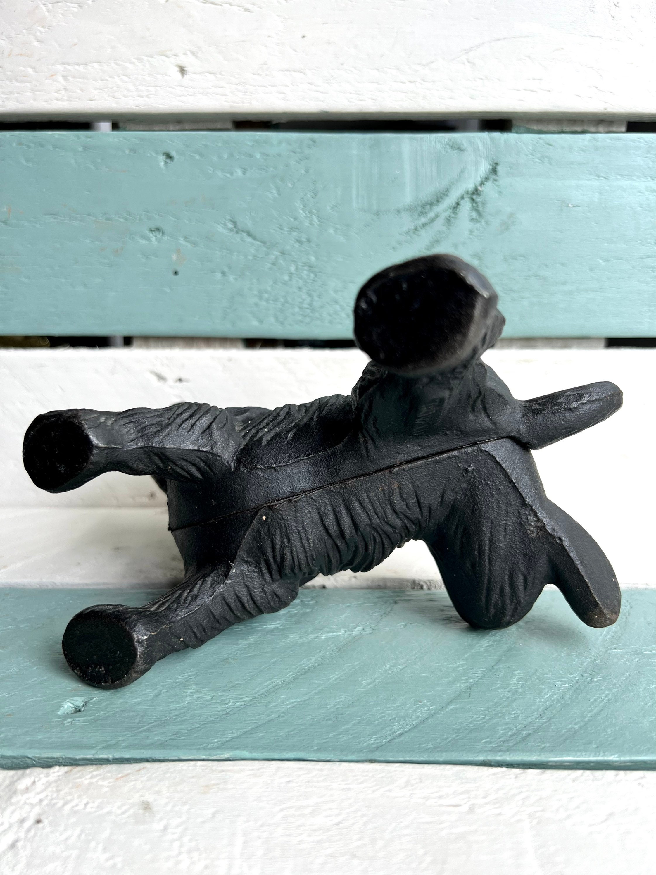 Vintage Cast Iron Scottie Dog Doorstop Peeing Scottish Terrier Etsy