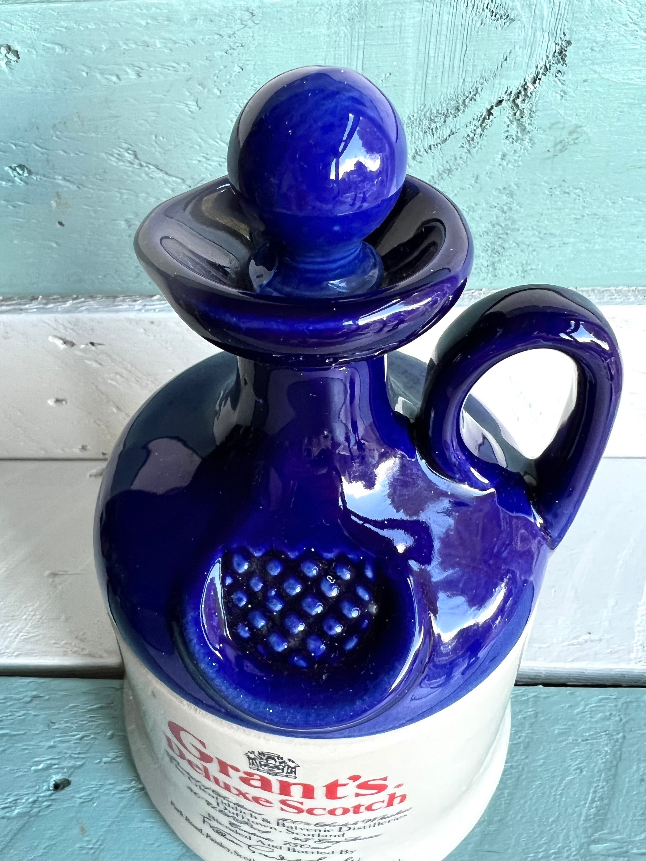 Grant's Deluxe Scotch 陶器瓶 Vintage Grant's Deluxe Scotch Decanter Dufftown Scotland