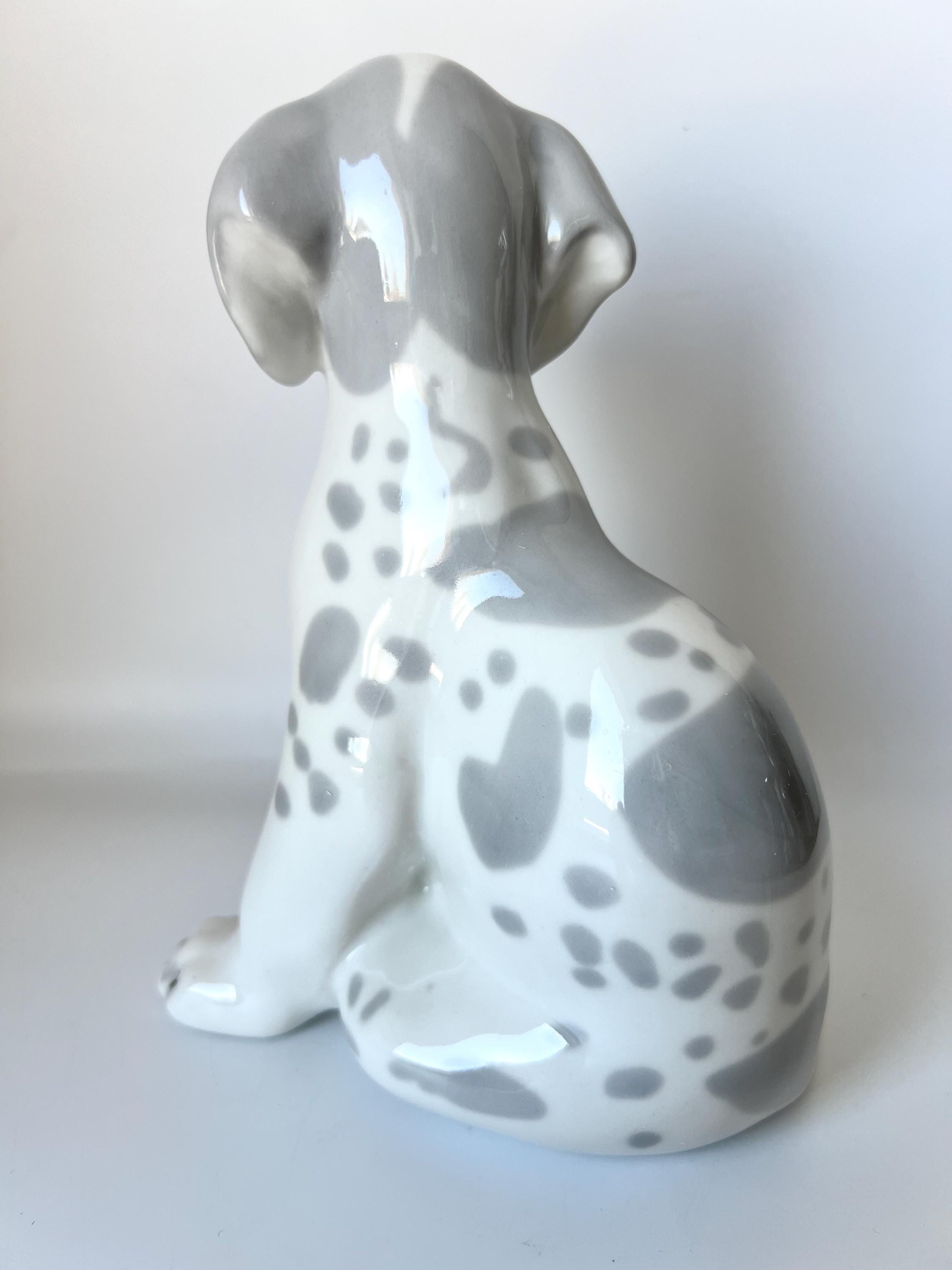 ソ連製ヴィンテージ ロモノーソフ磁器製 犬の置物 - Etsy 日本