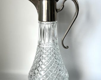 Jarra vintage de cristal tallado bañada en plata, fabricada en Inglaterra