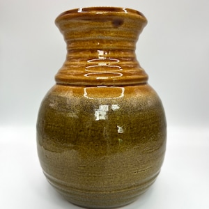 Vintage W. Germany Bulbous Round Green & White Leaf Pottery