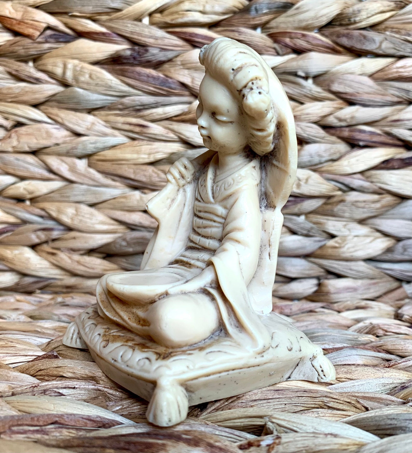 Vintage Alabaster Japanese Geisha Figurine Etsy