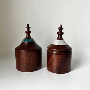 Vintage Turned Wood Boxes With Inlayed Lids Pair - Etsy