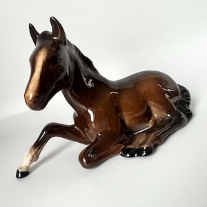 Vintage Beswick 915 Horse Foal Figure Mint Condition