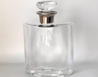 Decantador LSA International Flask soplado a mano con tapón pulido a mano y cuello de platino.