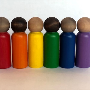 Poupées multiculturelles Rainbow Peg (Straight Body)| Jouets en bois| Poupées Peg| Maison de poupée| Jouets Montessori| Famille Peg Doll| Ensemble de poupées Peg| Waldorf