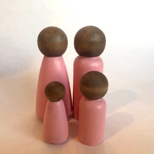 Multicultural Pastel Family Peg Doll Sets