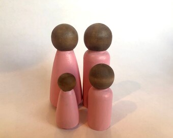 Multicultural Pastel Family Peg Doll Sets