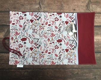 Burgundy leaf placemat, placemat with pocket, lunch, zero waste, gift idea, reusable placemat, customizable