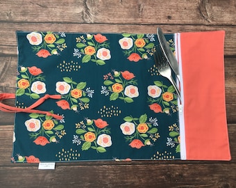 Coral flower placemat, placemat with pouch, lunch, zero-waste, gift idea, reusable placemat, customizable