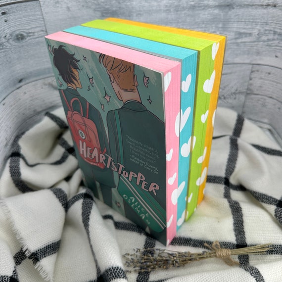 IMPERFECT Heartstopper Volume 1-4 Alice Oseman Standard US Paperback Custom  Book Sprayed Edges Book Lover Gift 