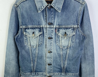 Vintage 90s: Levi's Type III Big E Trucker Denim Jacket Vintage 90s: Levi's Type III Big E Trucker Denim Jacket