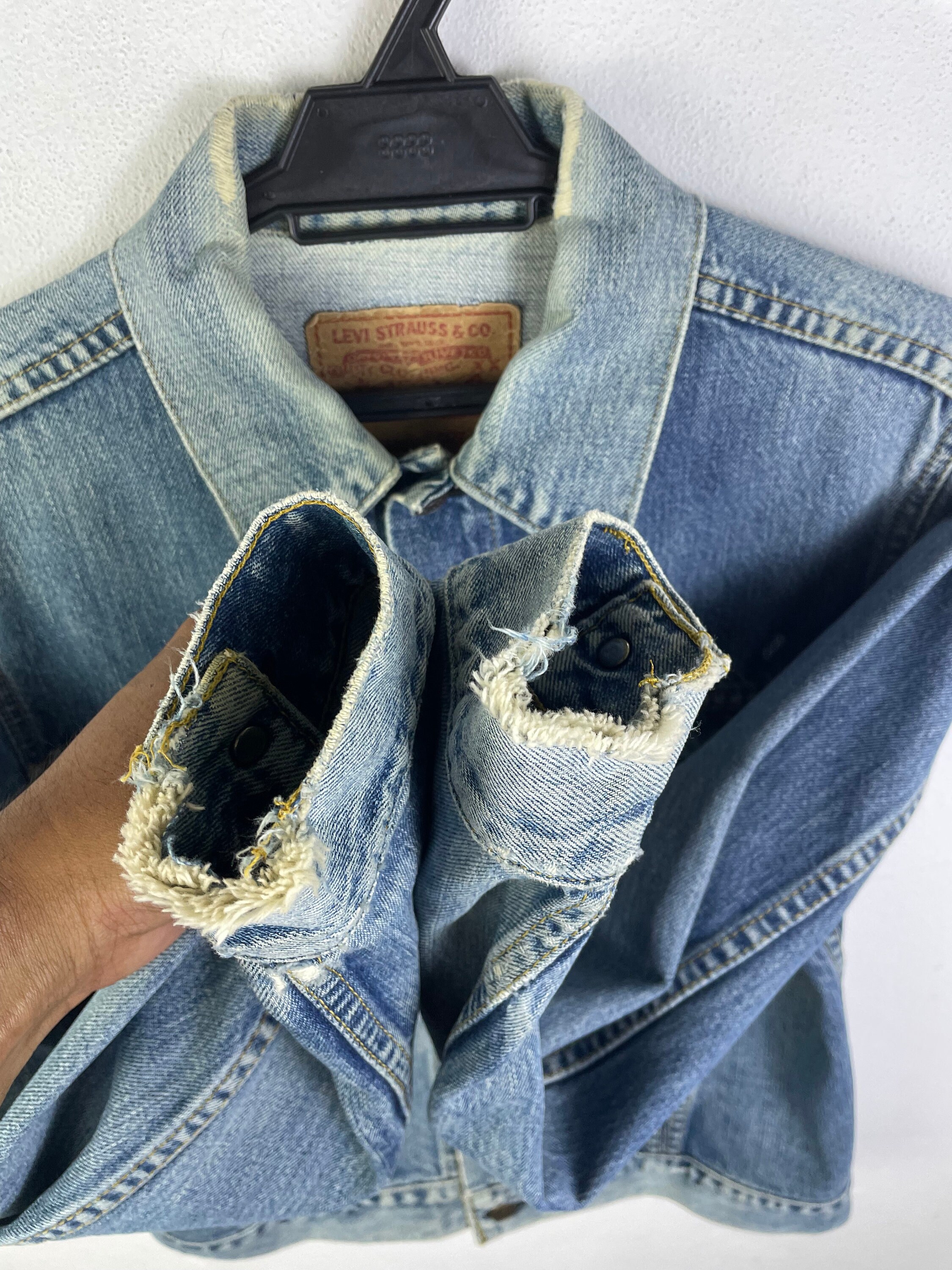 Buy Rare Vintage Levi's Model 71557 Big E Denim Jacket Online in India -  Etsy