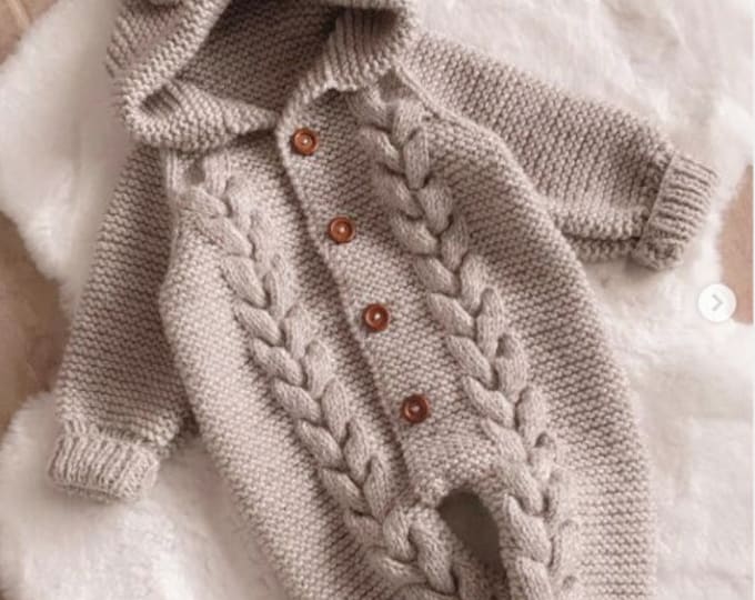 Knitted baby clothes, Newborn knitted clothing,  Knitted baby rompers, Unisex handmade romper, Newborn Hand Knit Romper