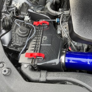 Lexus RC F and IS F Airbox clips (set of 2)