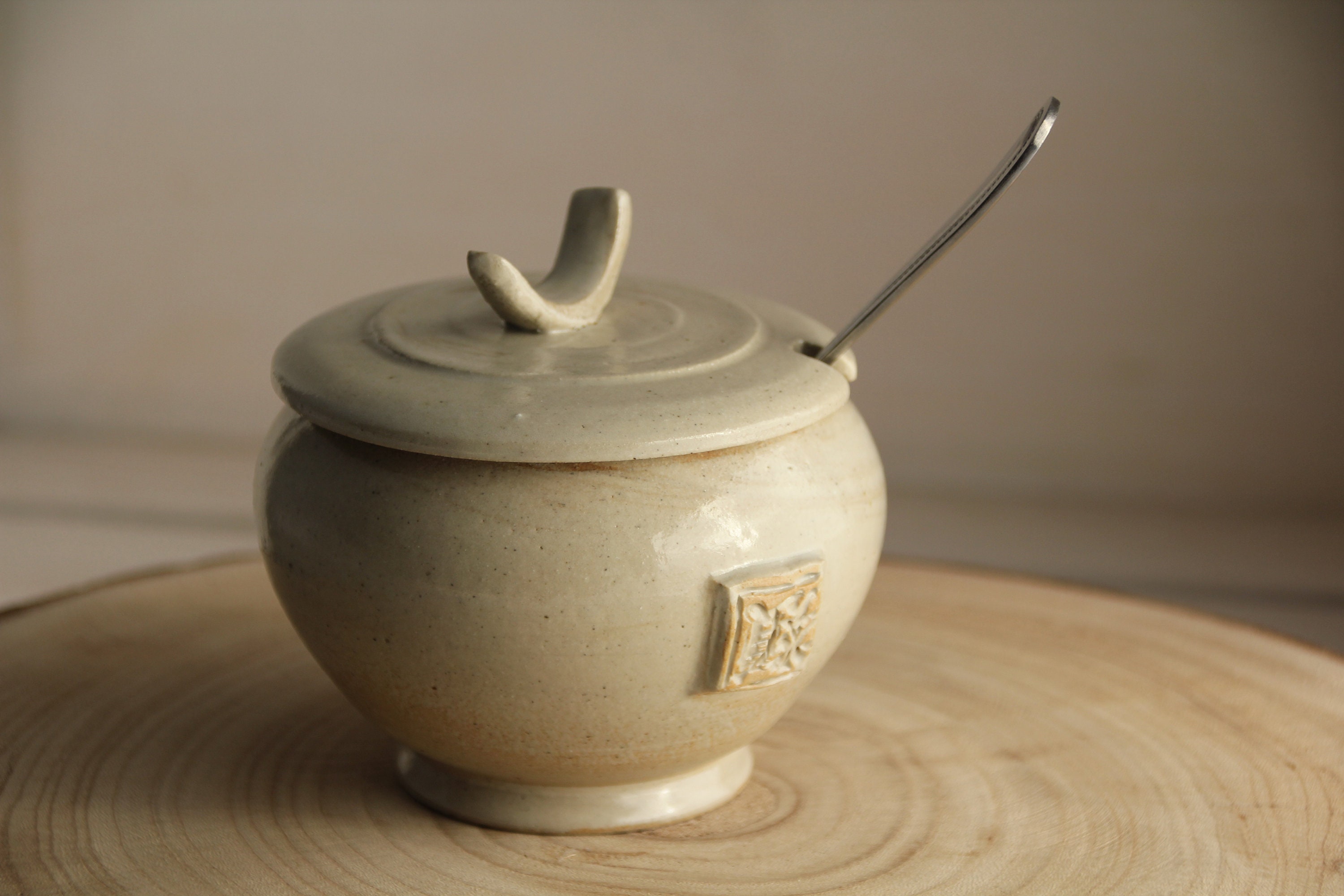 Petite Saucière en Céramique Faite à La Main