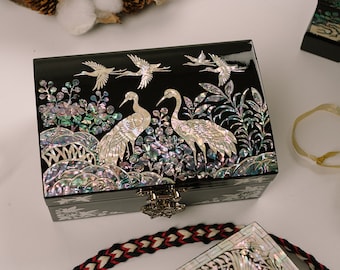 韓国産螺鈿八角形ジュエリーボックス：モザイク模様と白貝 - Etsy 日本
