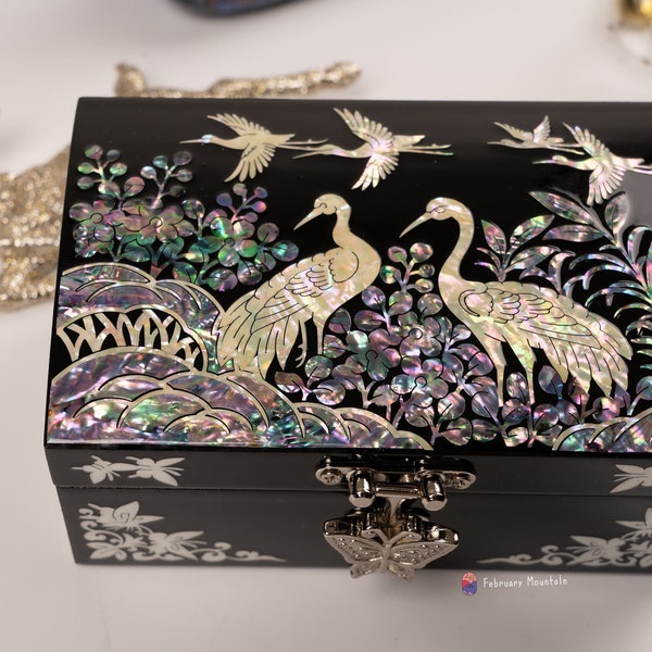 February Mountain Mother of Pearl Crane Small Jewelry Box - Sea shells inlaid Wooden Box Perfect for Jewelry Ring Necklace Bracelet Earrings